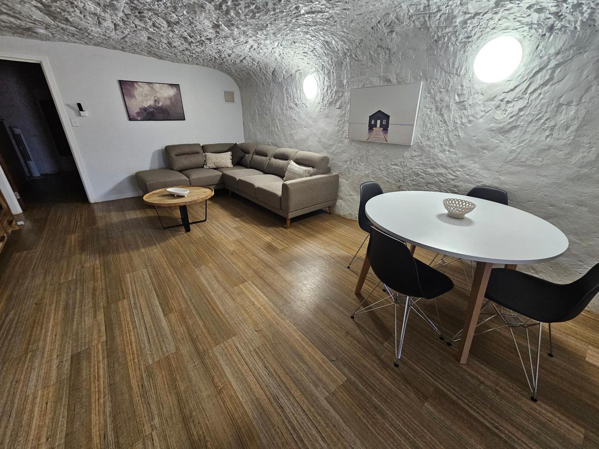 Holly Place Coober Pedy Extérieur photo